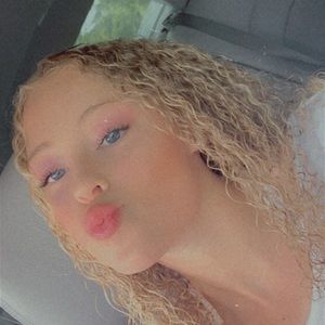 Meet your Posher, Temple